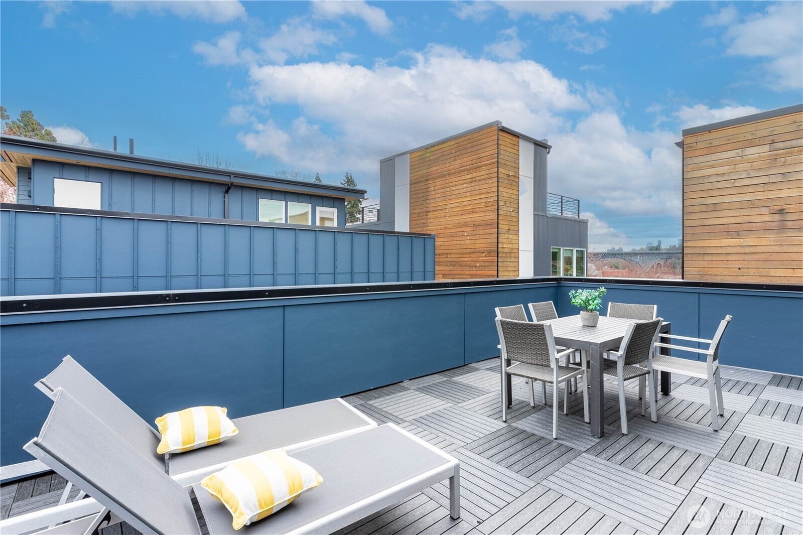 3627 A Fremont Avenue N