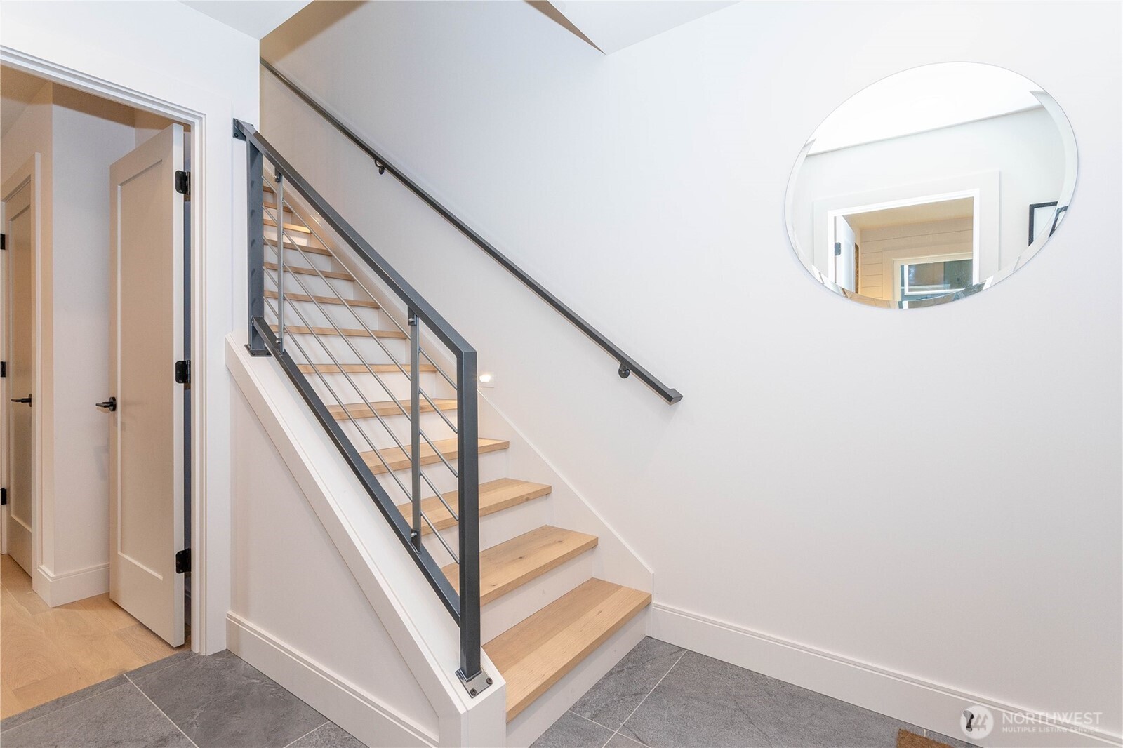 3627 A Fremont Avenue N