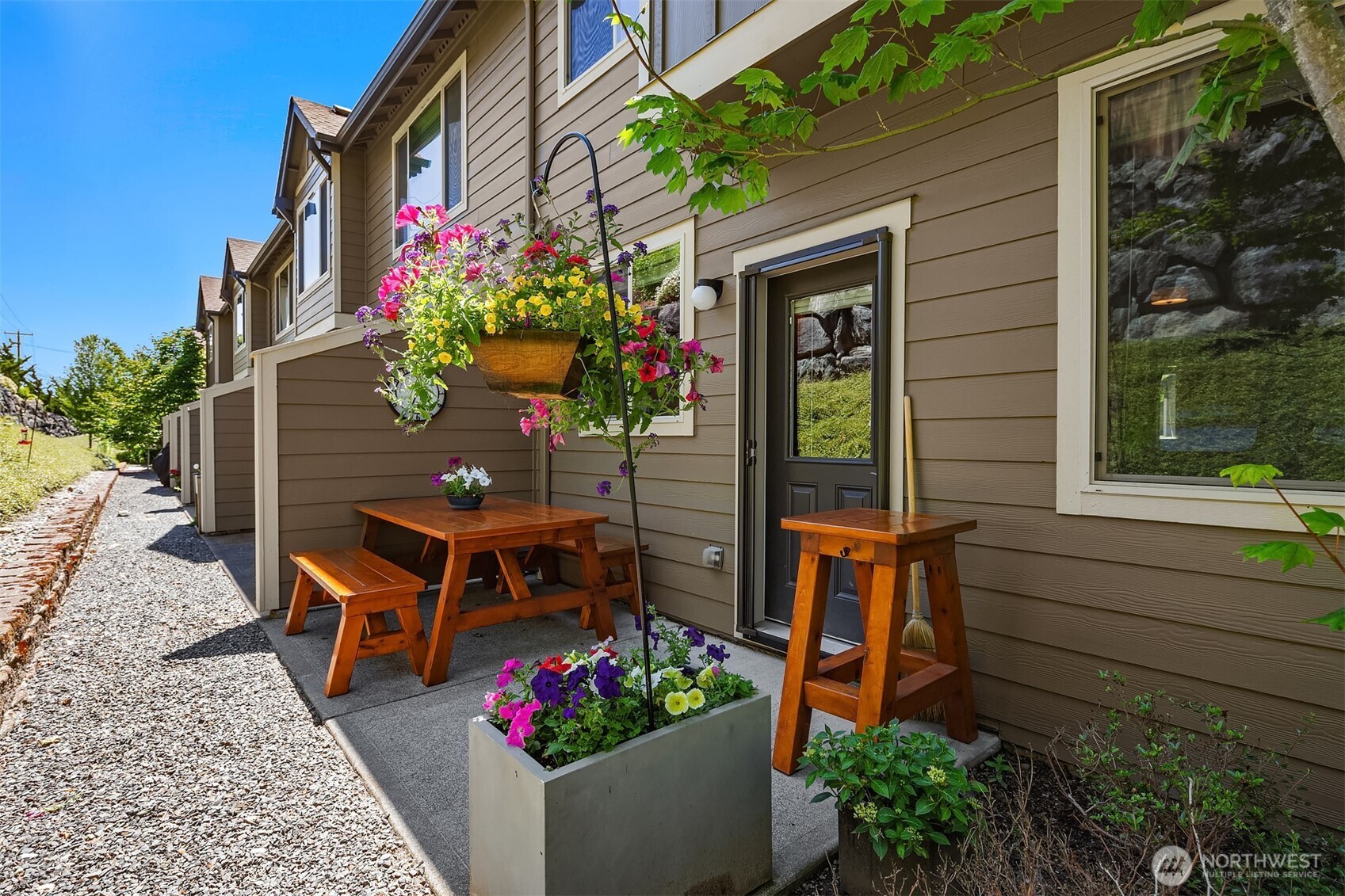 1900 Weaver Road Unit: C-101