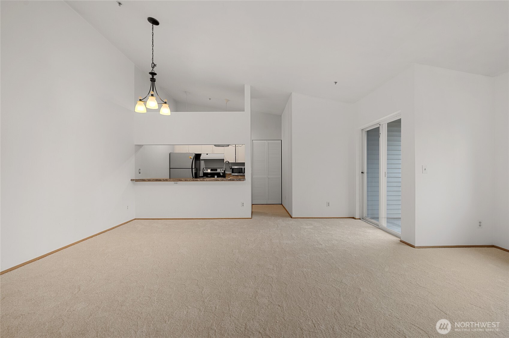 1517 NE 147th Street Unit: 2B