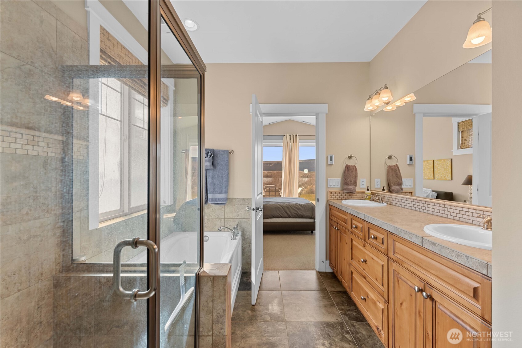 23951 Crescent Bay Drive NW