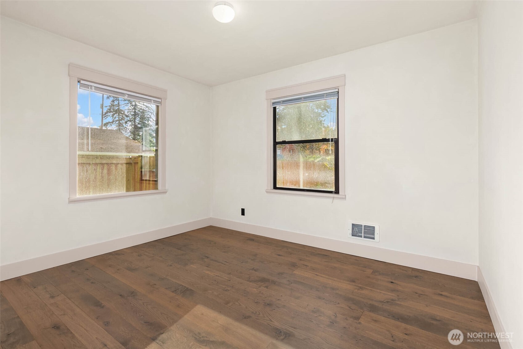 14726 27th Avenue NE