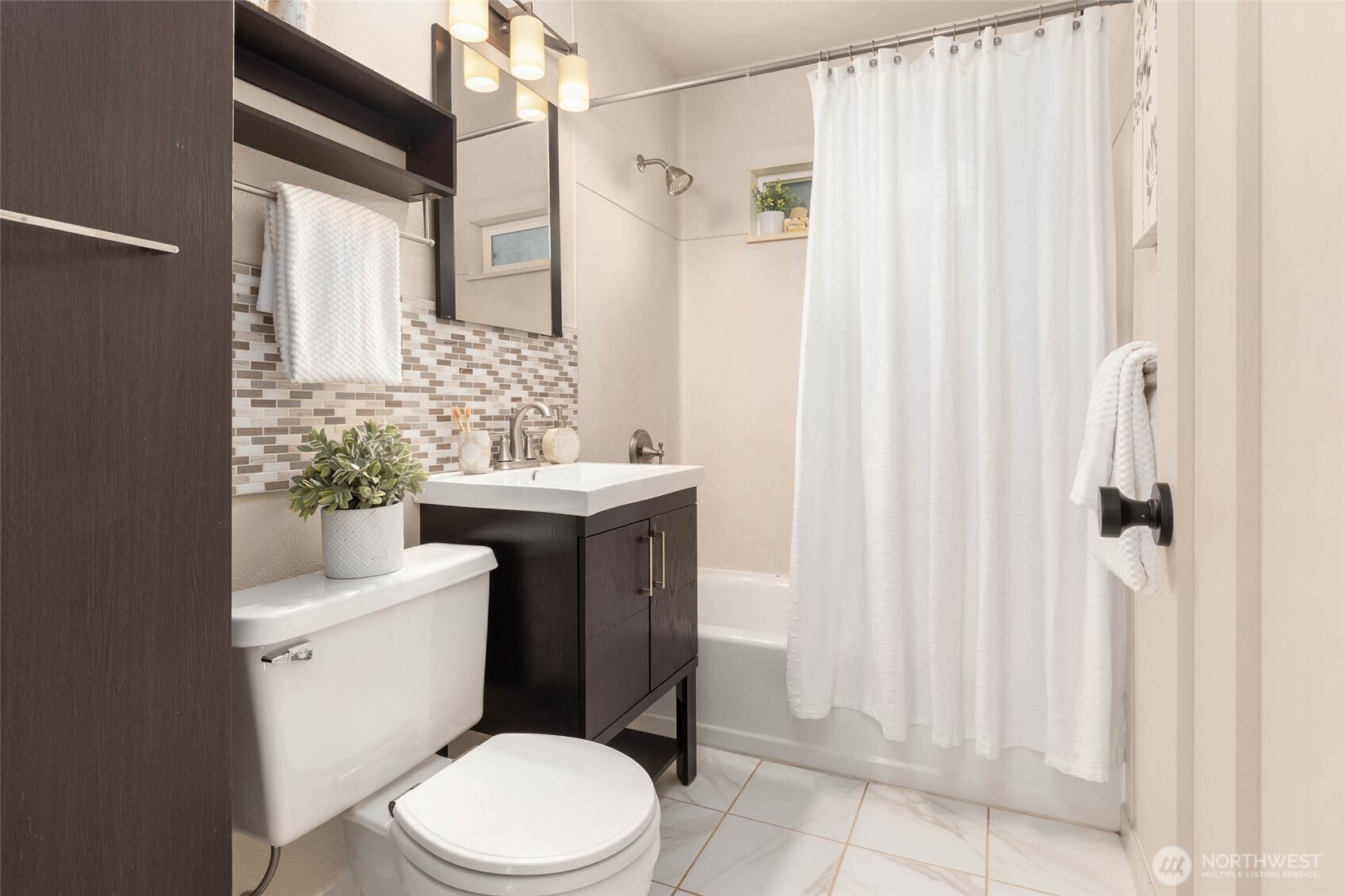 14726 27th Avenue NE