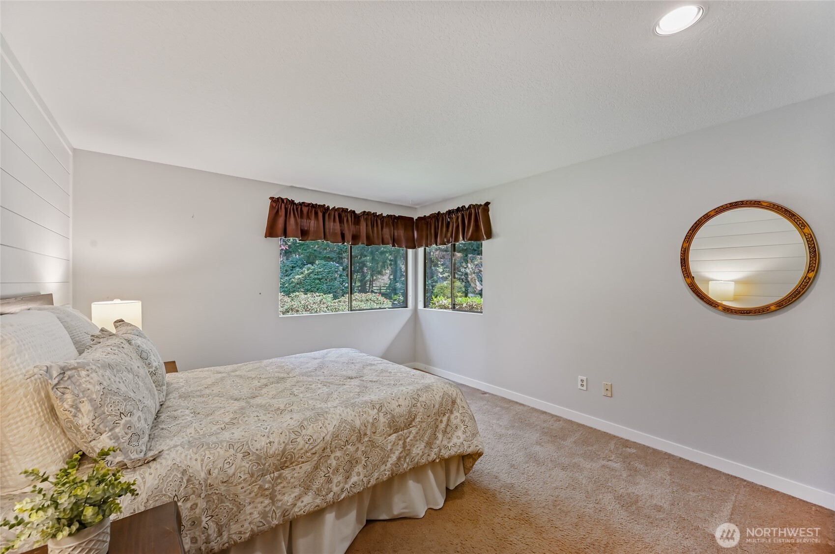 19018 NE 127th Street