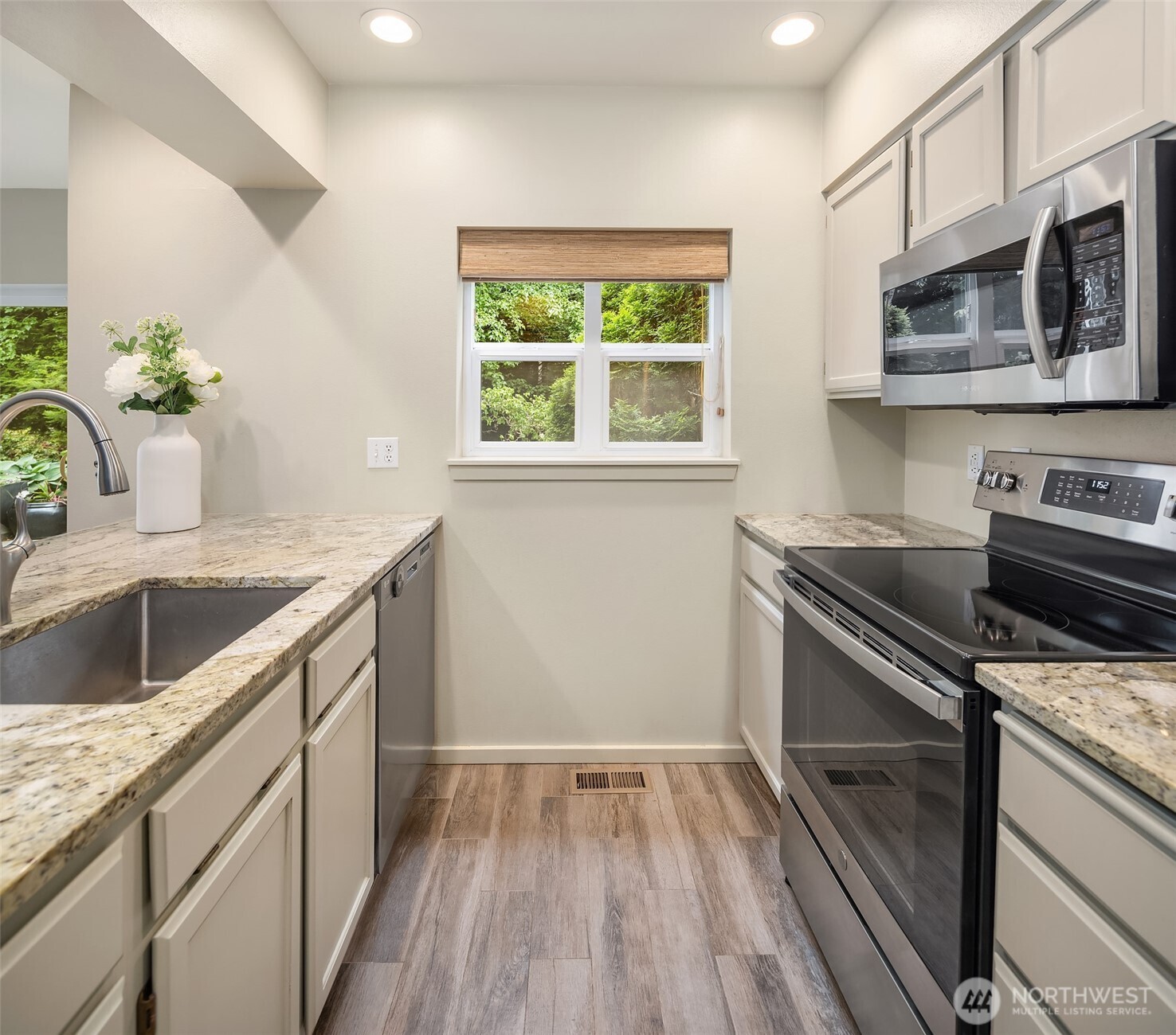 15866 NE 93rd Way Unit: 1601