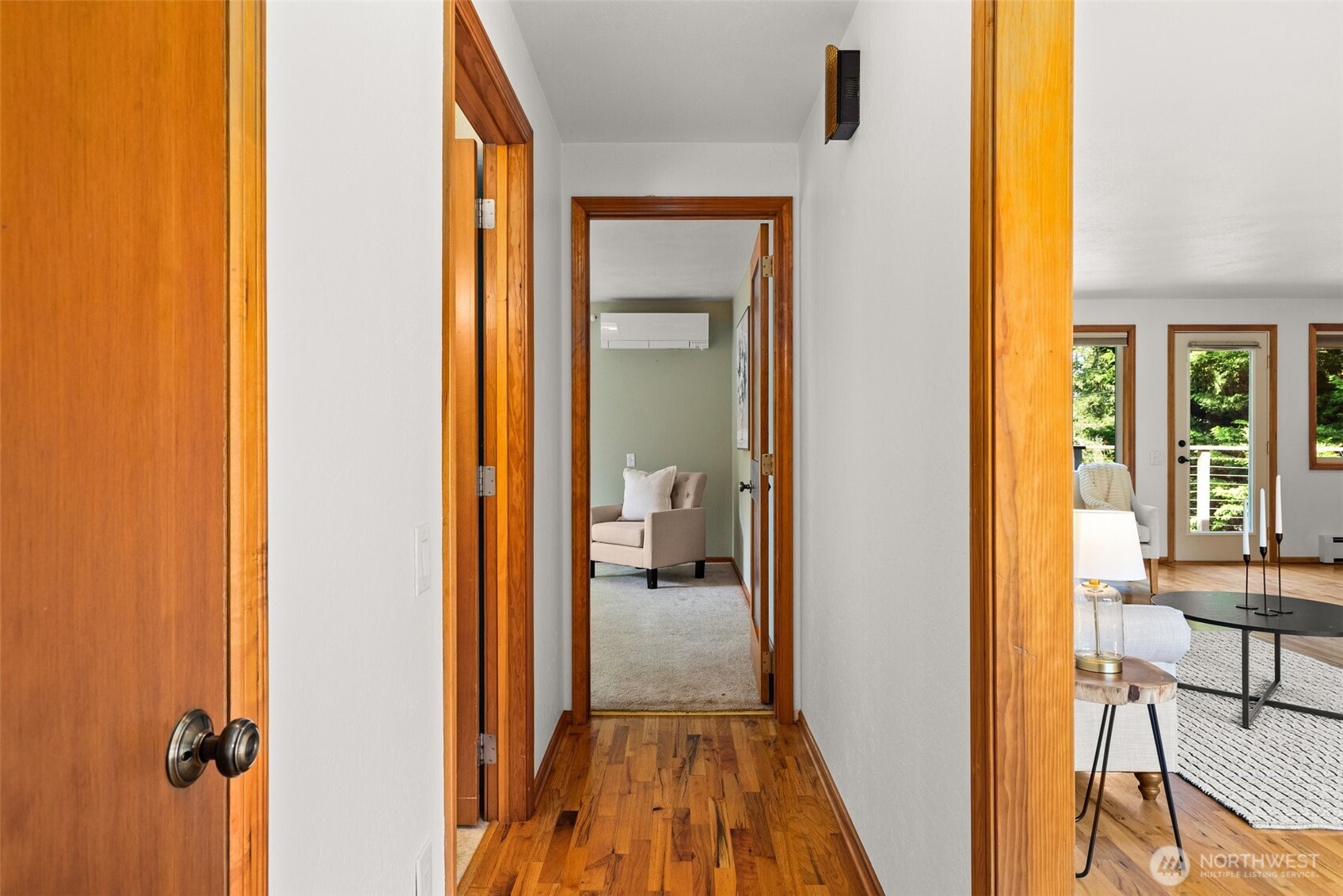 6949 Kellogg Drive NE