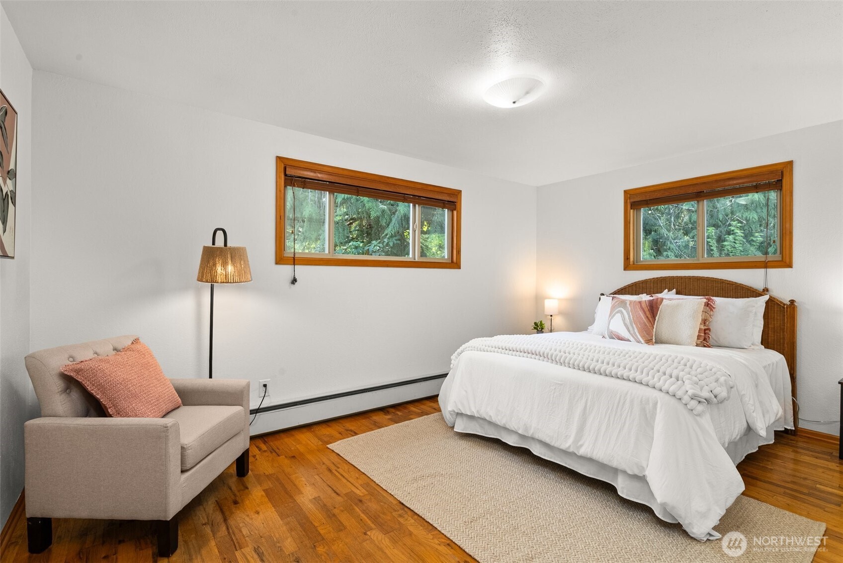 6949 Kellogg Drive NE