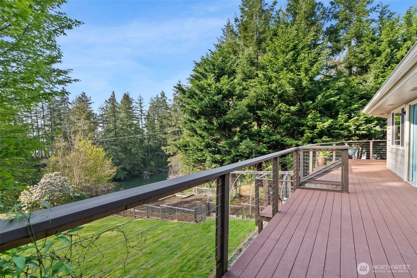 6949 Kellogg Drive NE