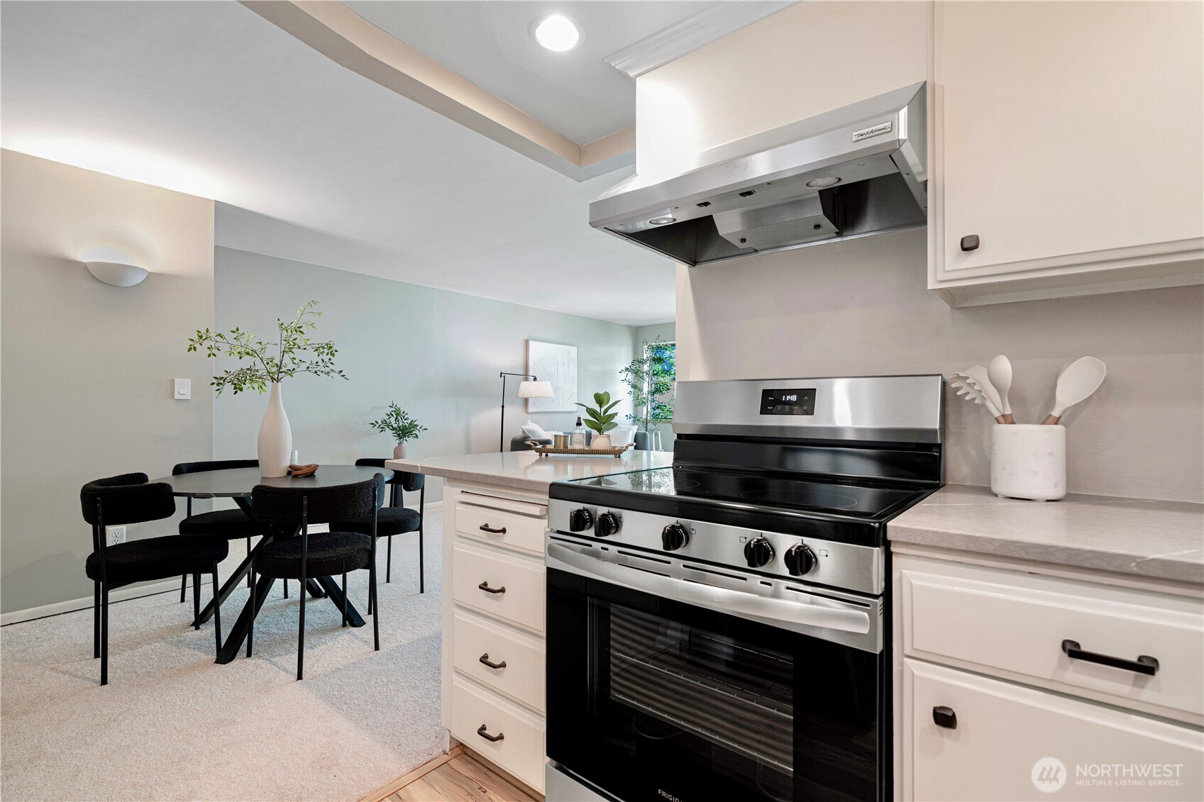 912 3rd Avenue W Unit: 303