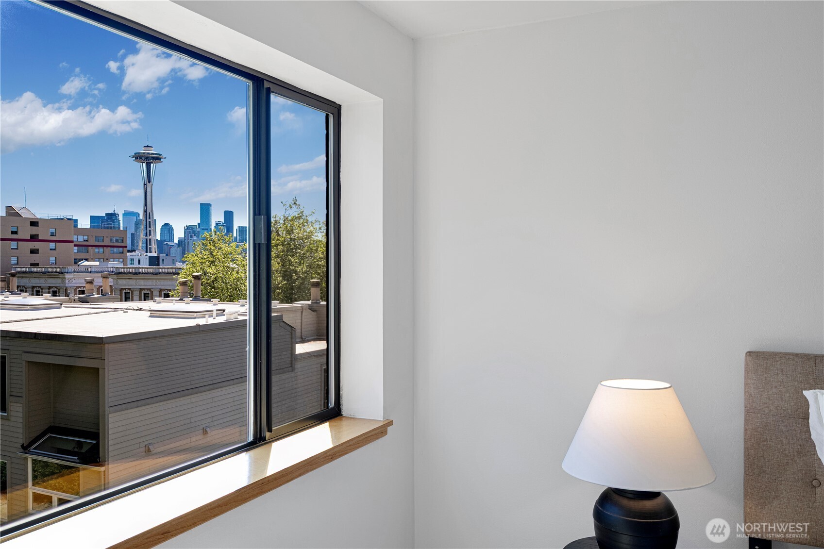 912 3rd Avenue W Unit: 303