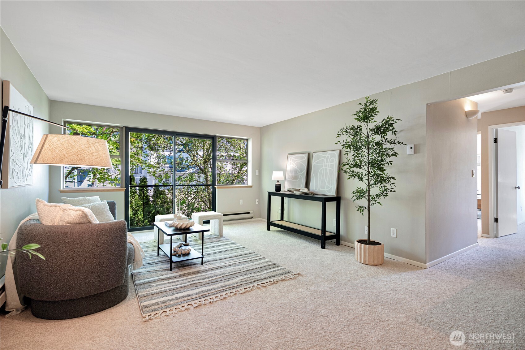 912 3rd Avenue W Unit: 303