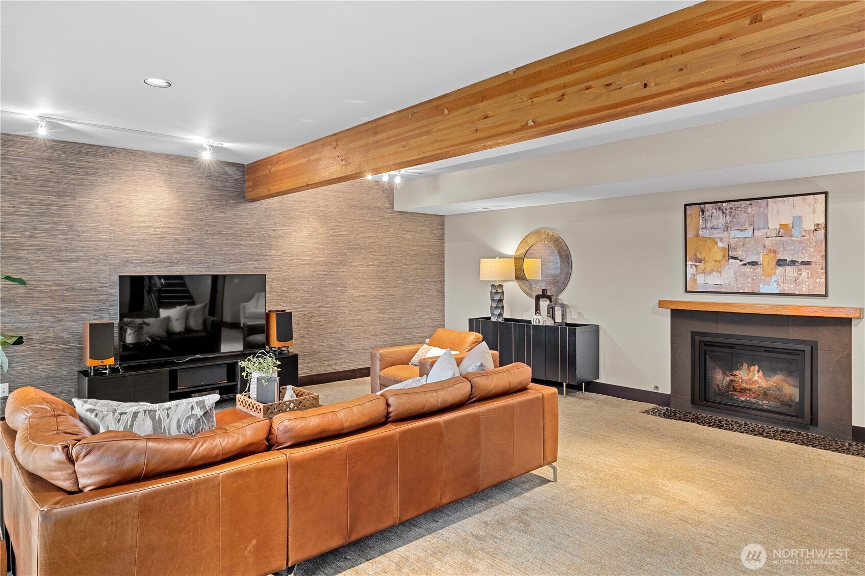 1402 W Lake Sammamish Parkway SE