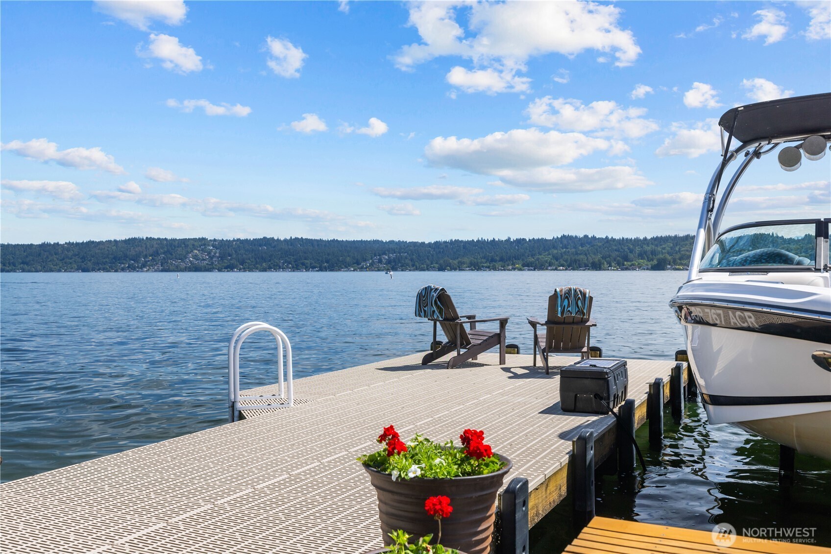 1402 W Lake Sammamish Parkway SE