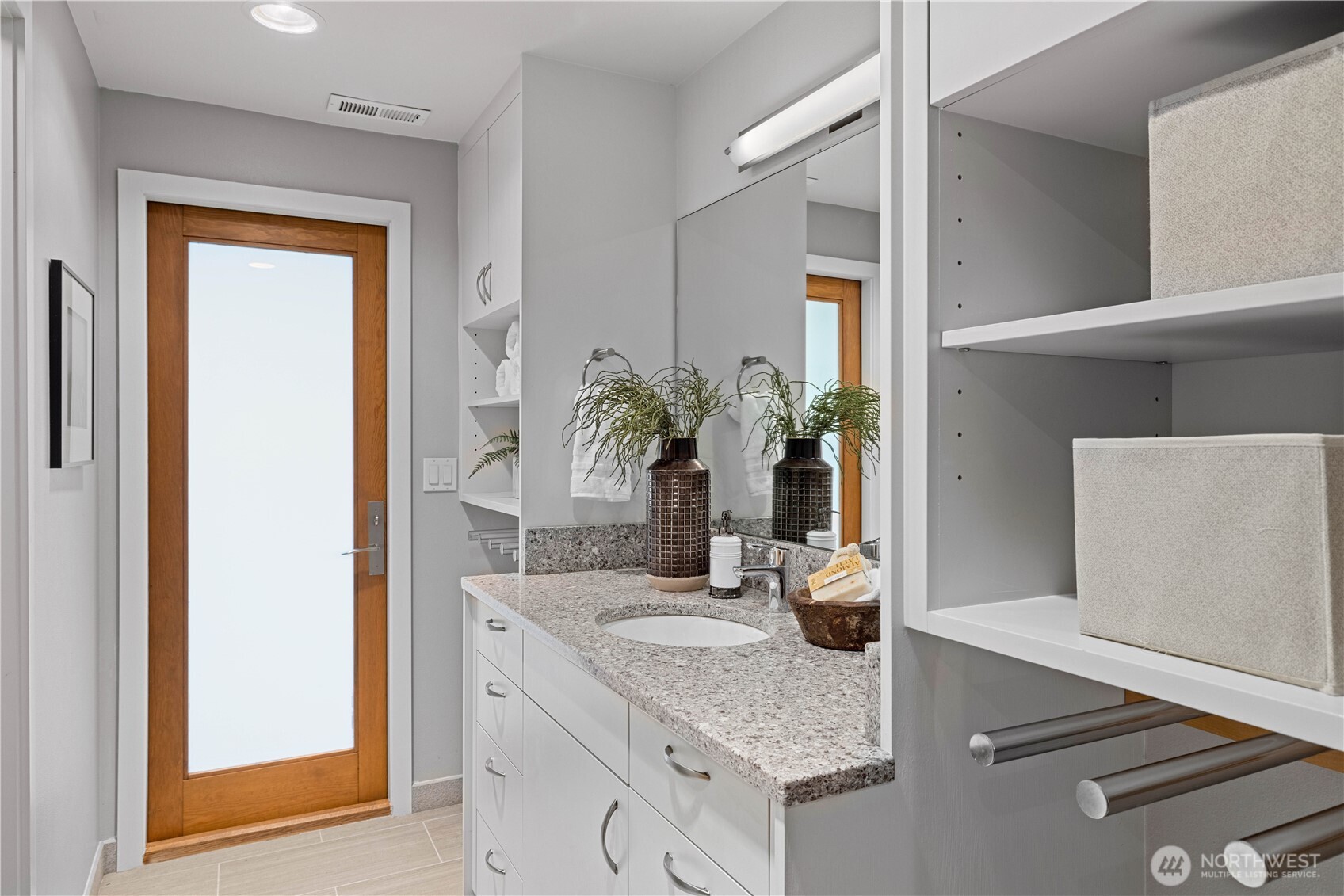 1402 W Lake Sammamish Parkway SE