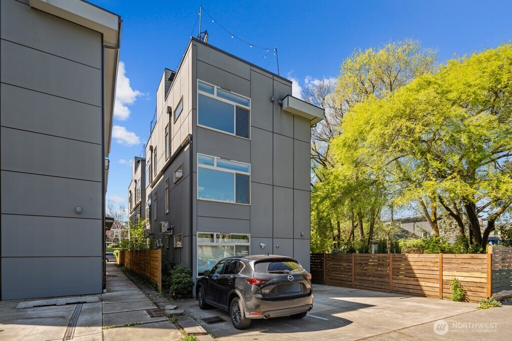 726 Martin Luther King Junior Way Unit: C