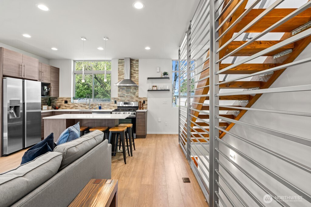 726 Martin Luther King Junior Way Unit: C