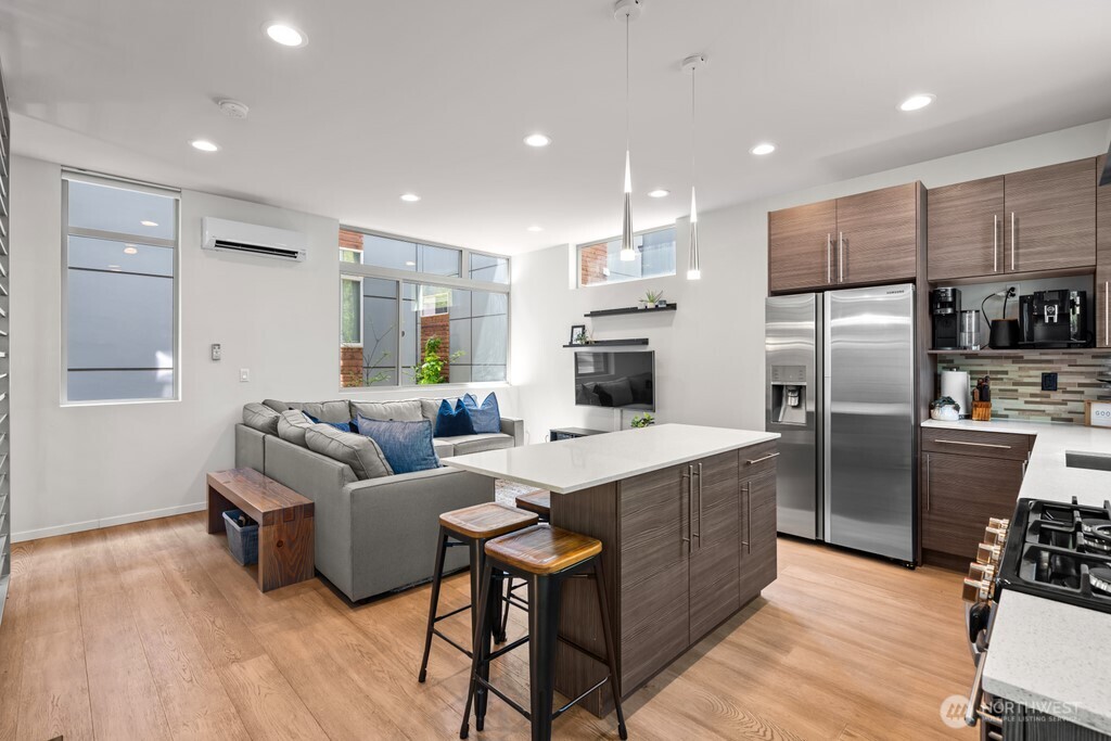 726 Martin Luther King Junior Way Unit: C