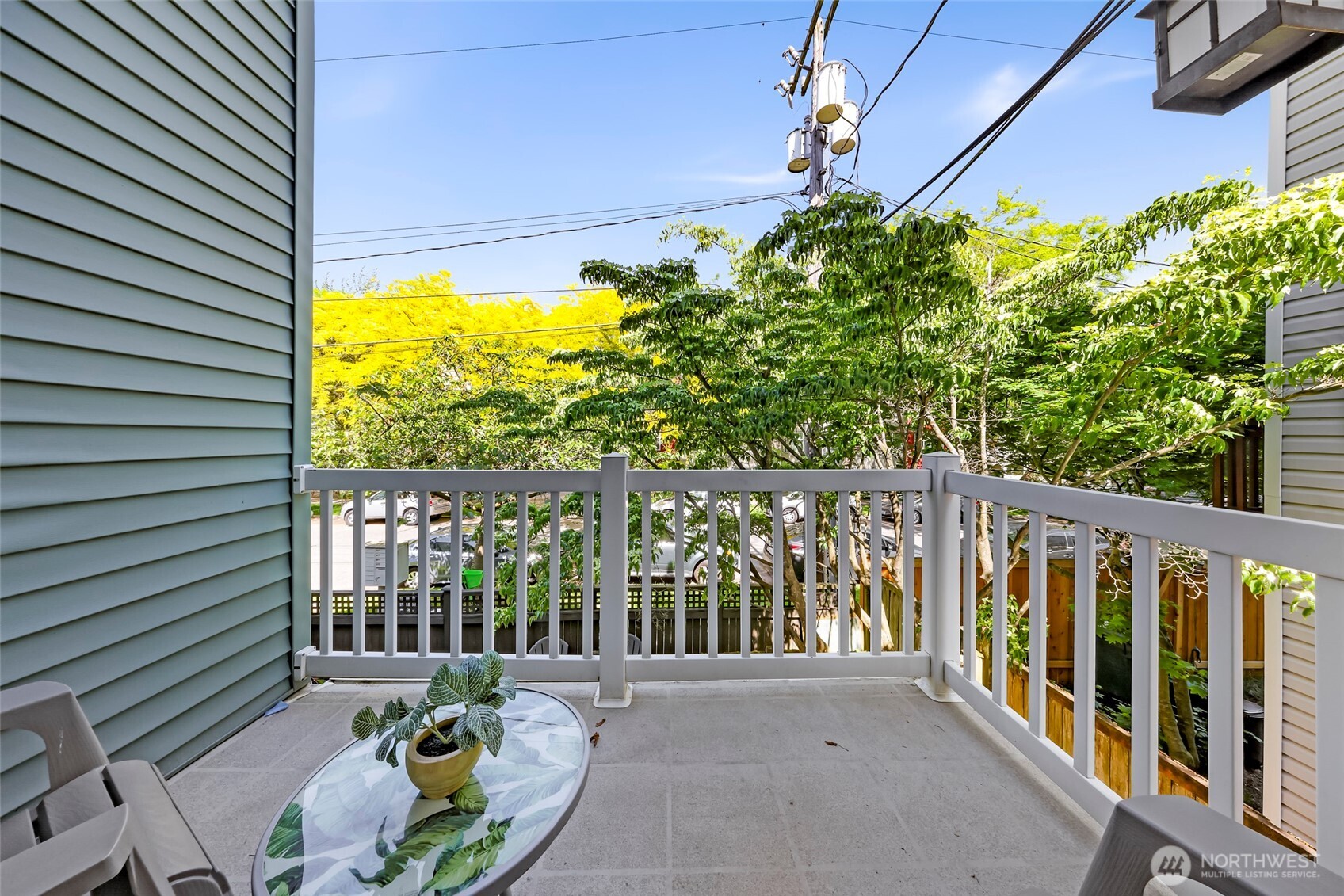6547 5th Avenue NE Unit: B