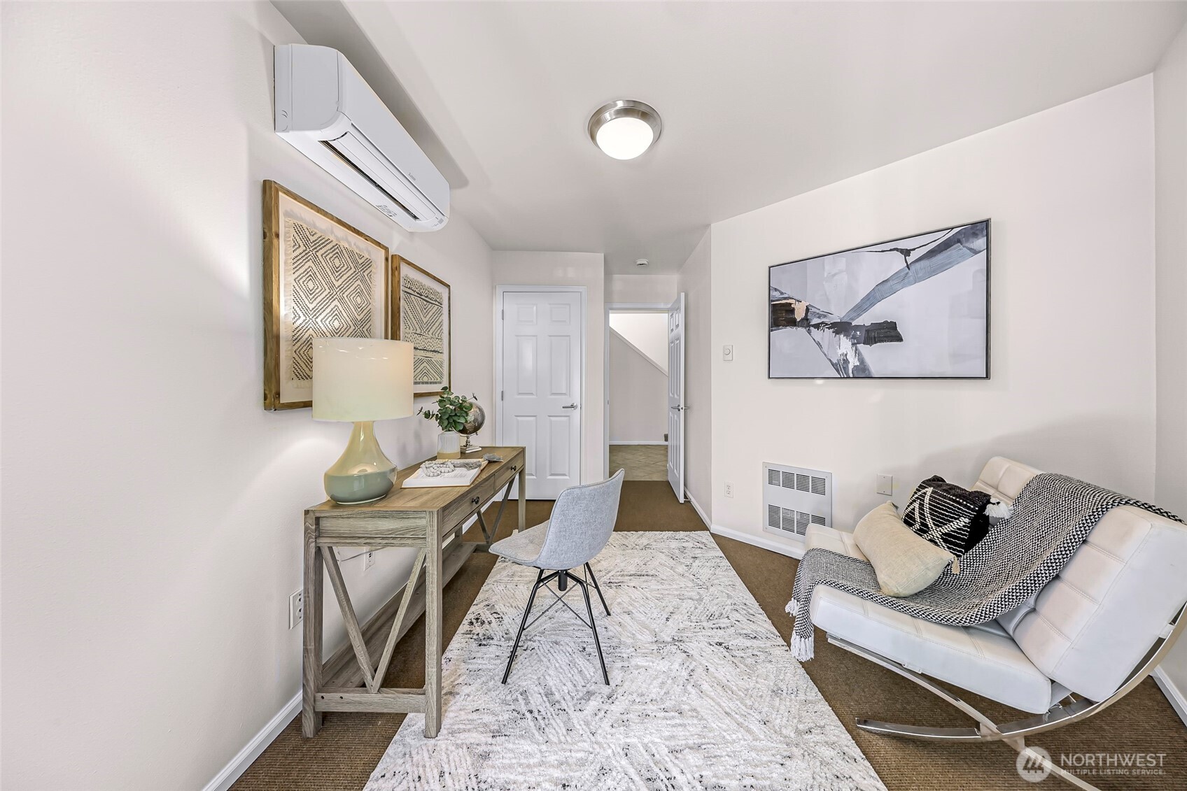 6547 5th Avenue NE Unit: B