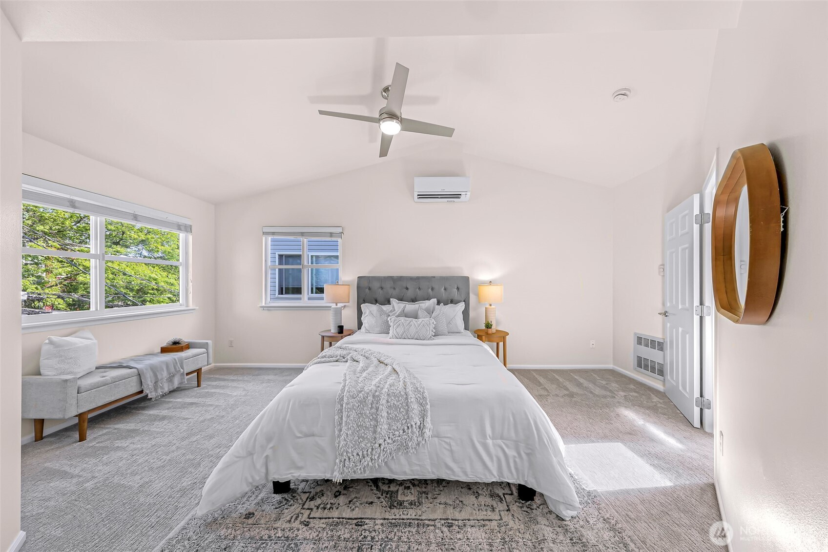 6547 5th Avenue NE Unit: B