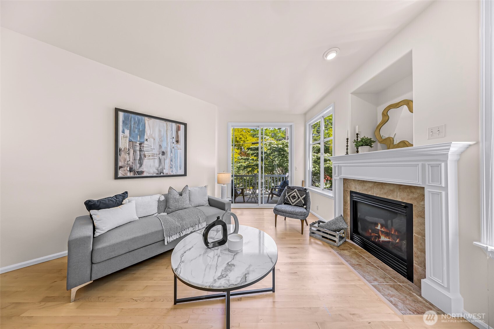 6547 5th Avenue NE Unit: B