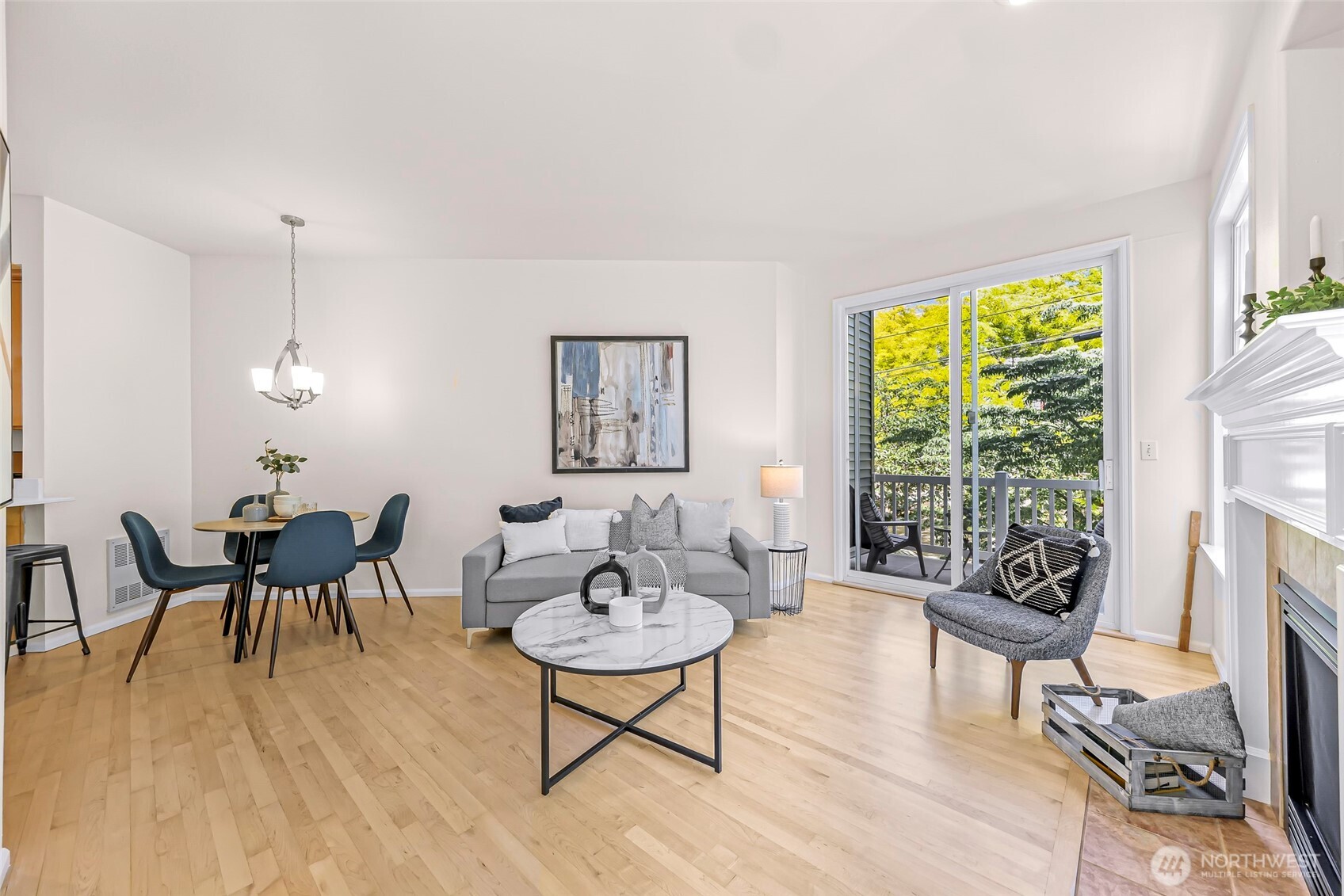 6547 5th Avenue NE Unit: B