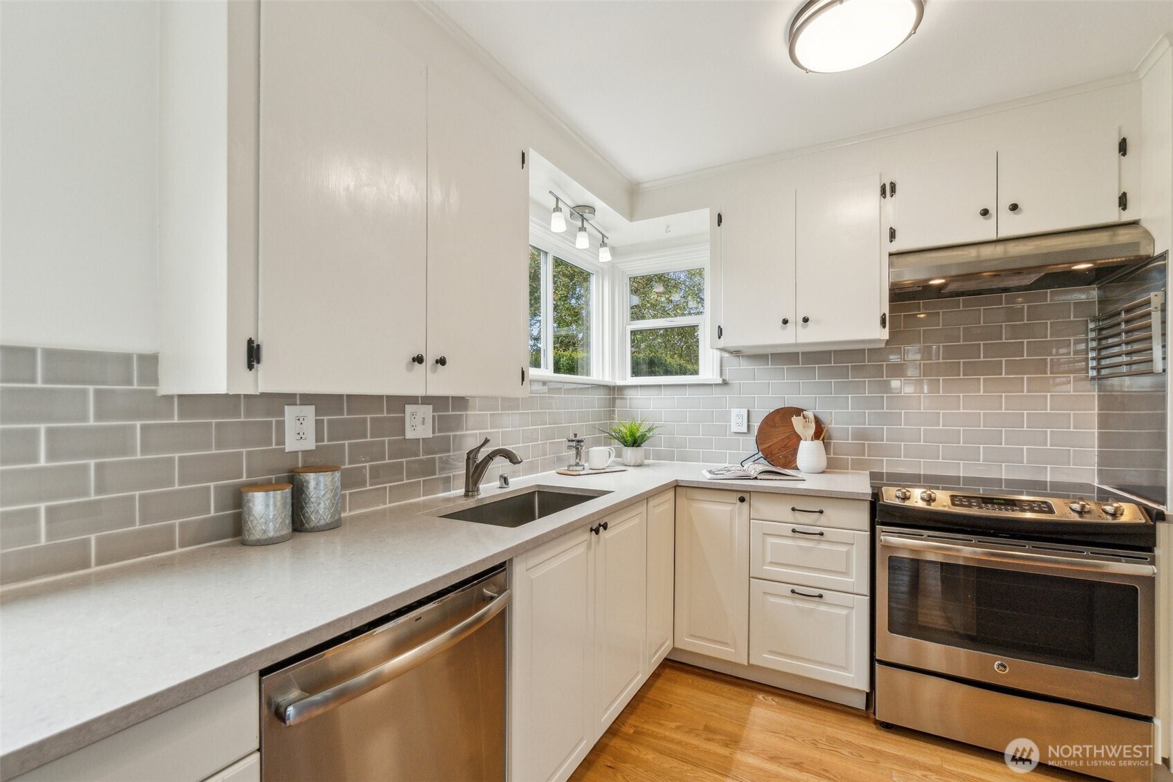 8254 Densmore Avenue N