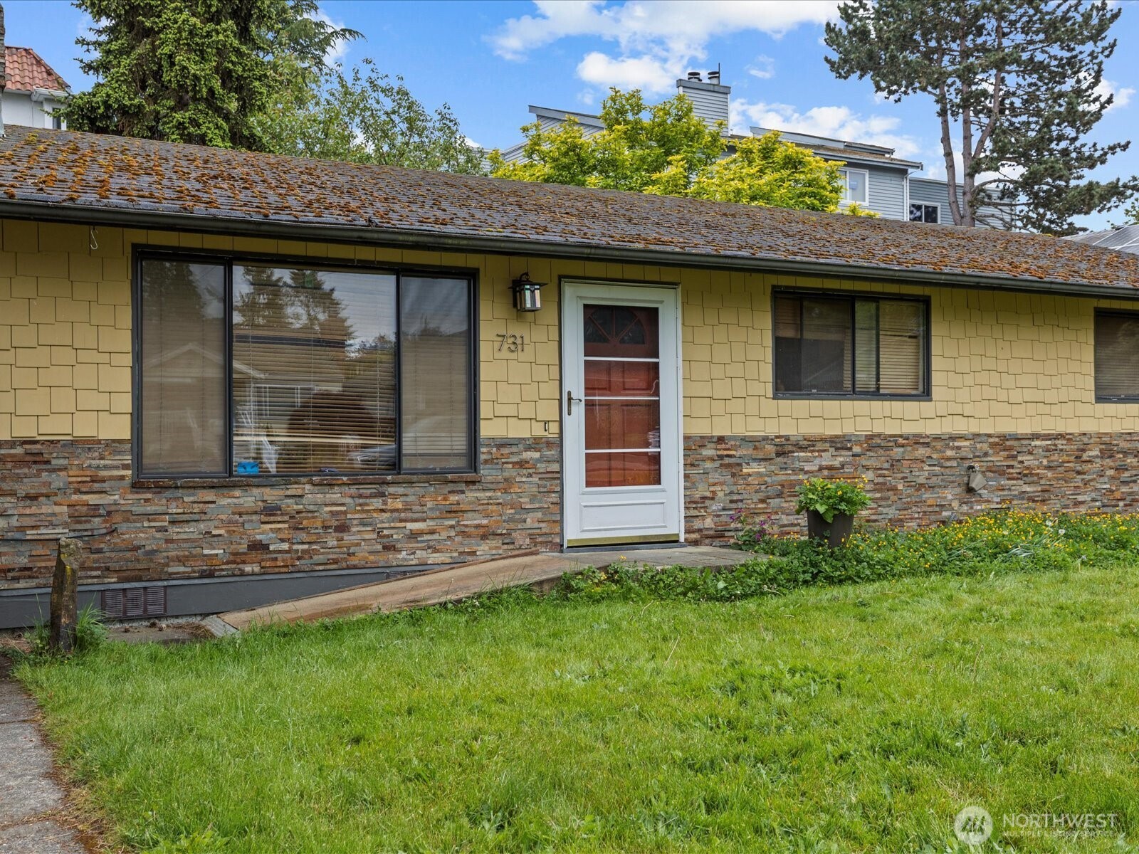 731 N 86th Street