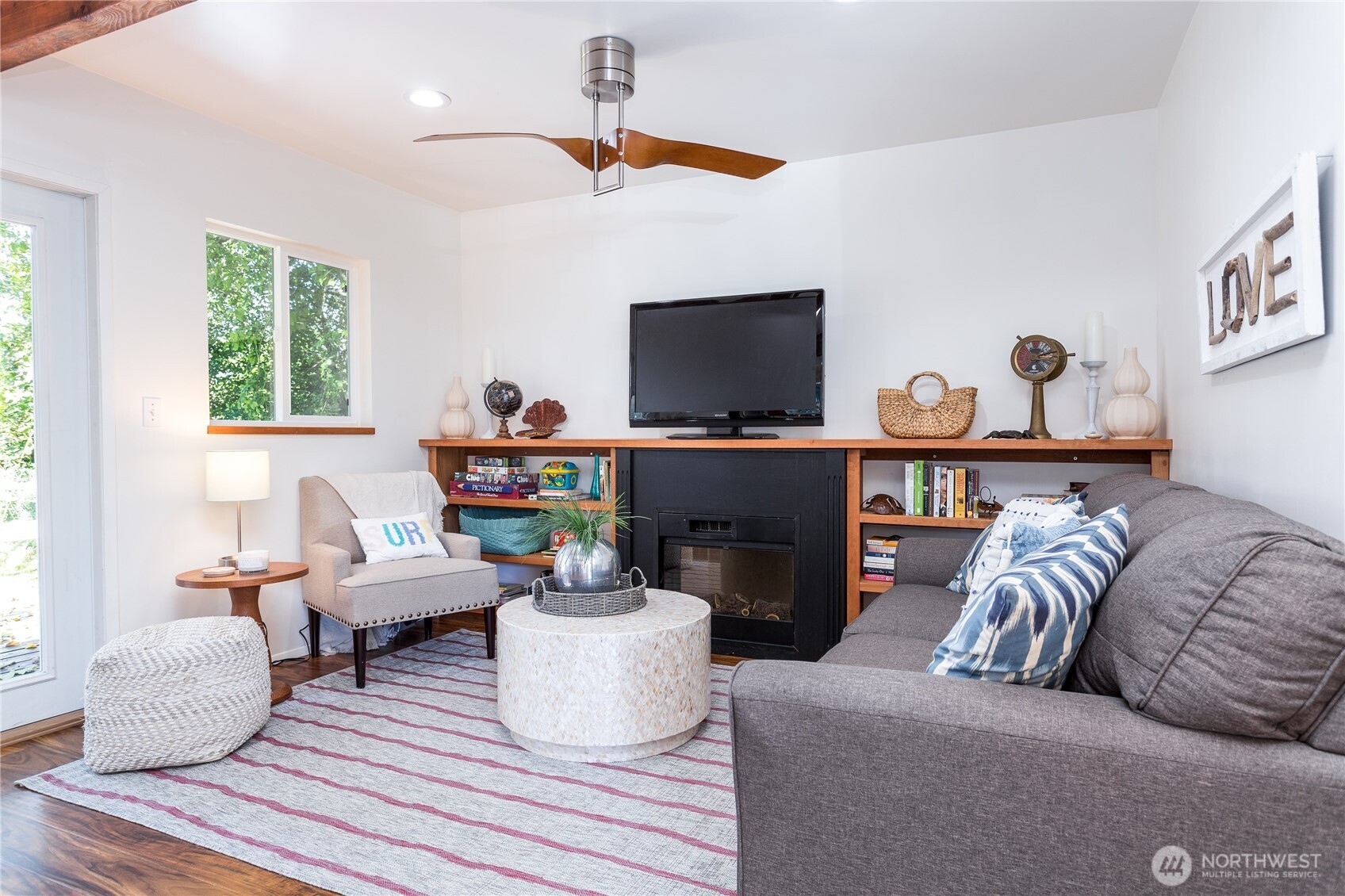 8293 Beachway Drive