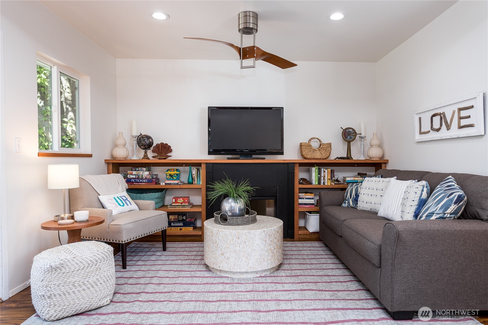 8293 Beachway Drive