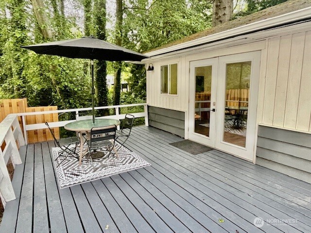 8293 Beachway Drive