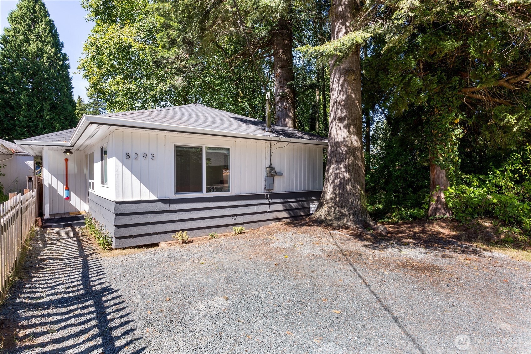 8293 Beachway Drive