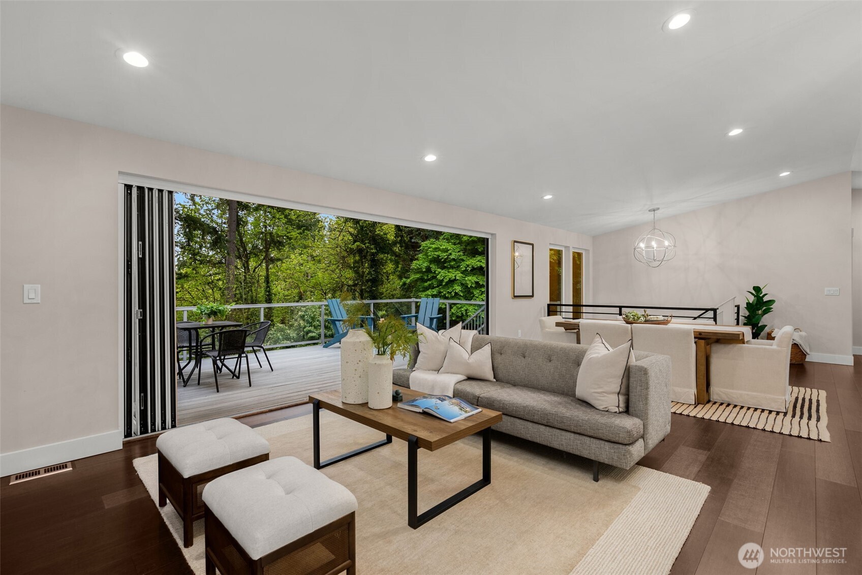 7429 NE 129th Street