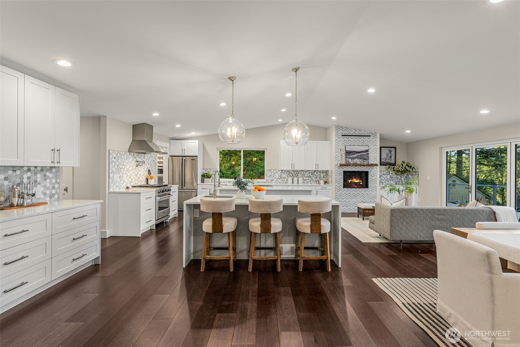 7429 NE 129th Street