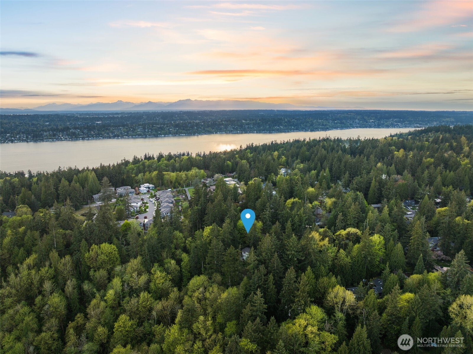 7429 NE 129th Street