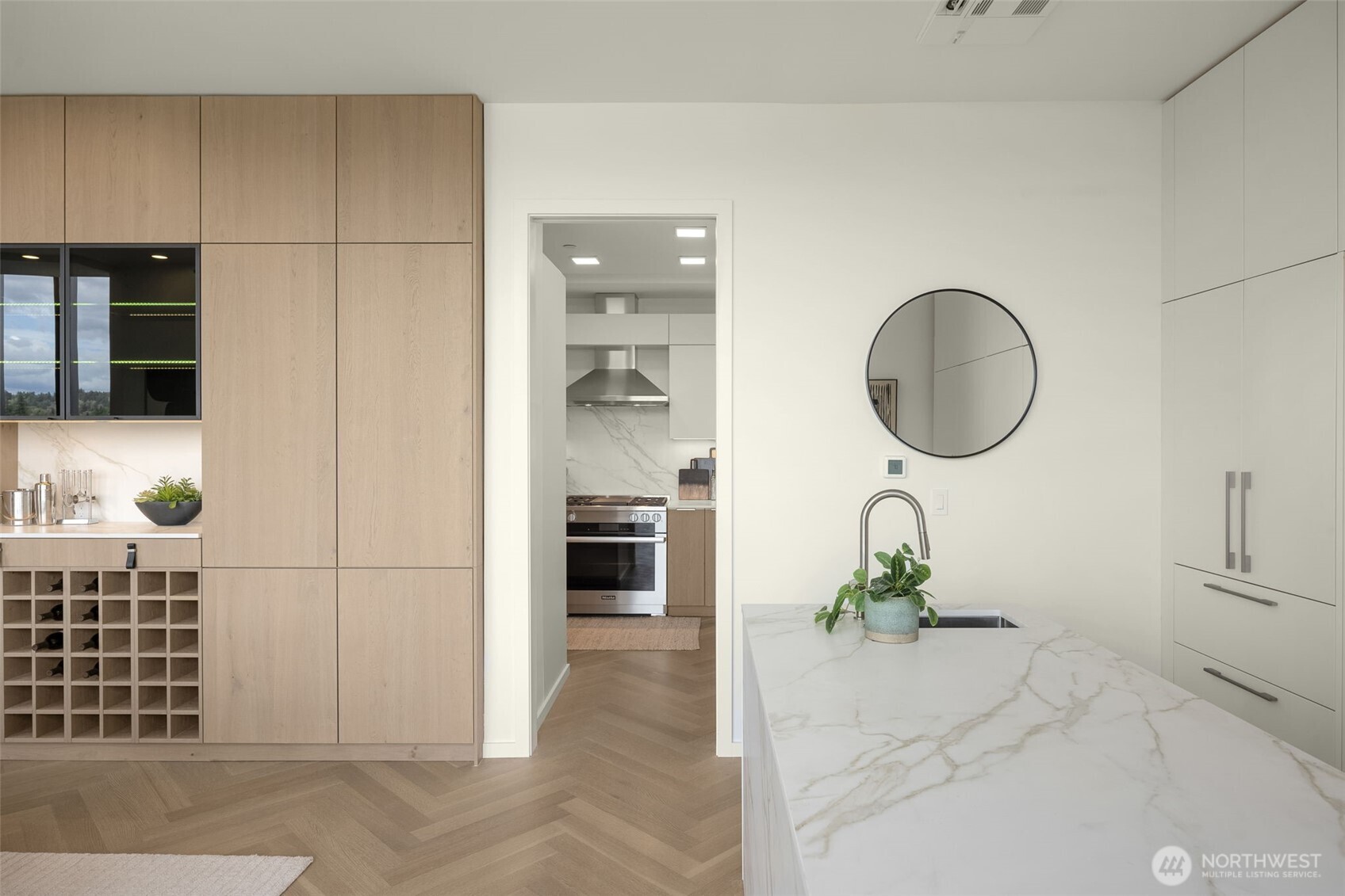 999 110th Avenue NE Unit: 600