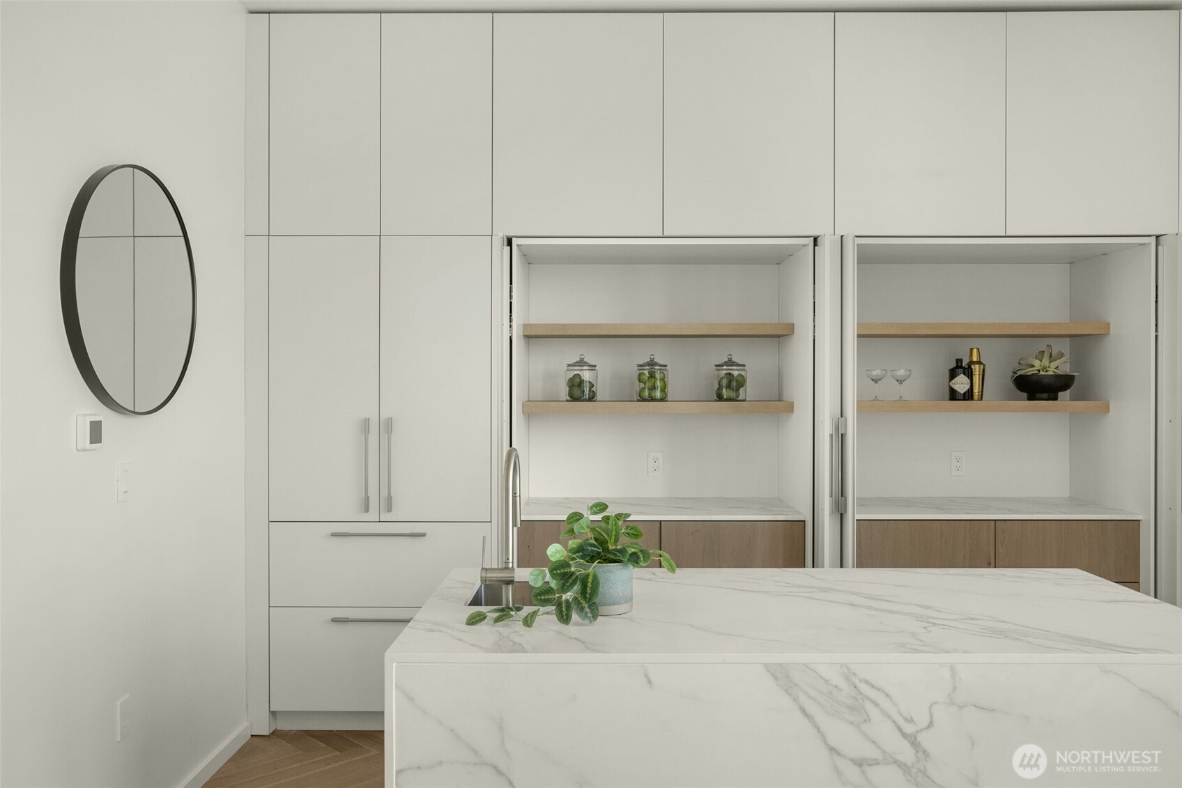 999 110th Avenue NE Unit: 600