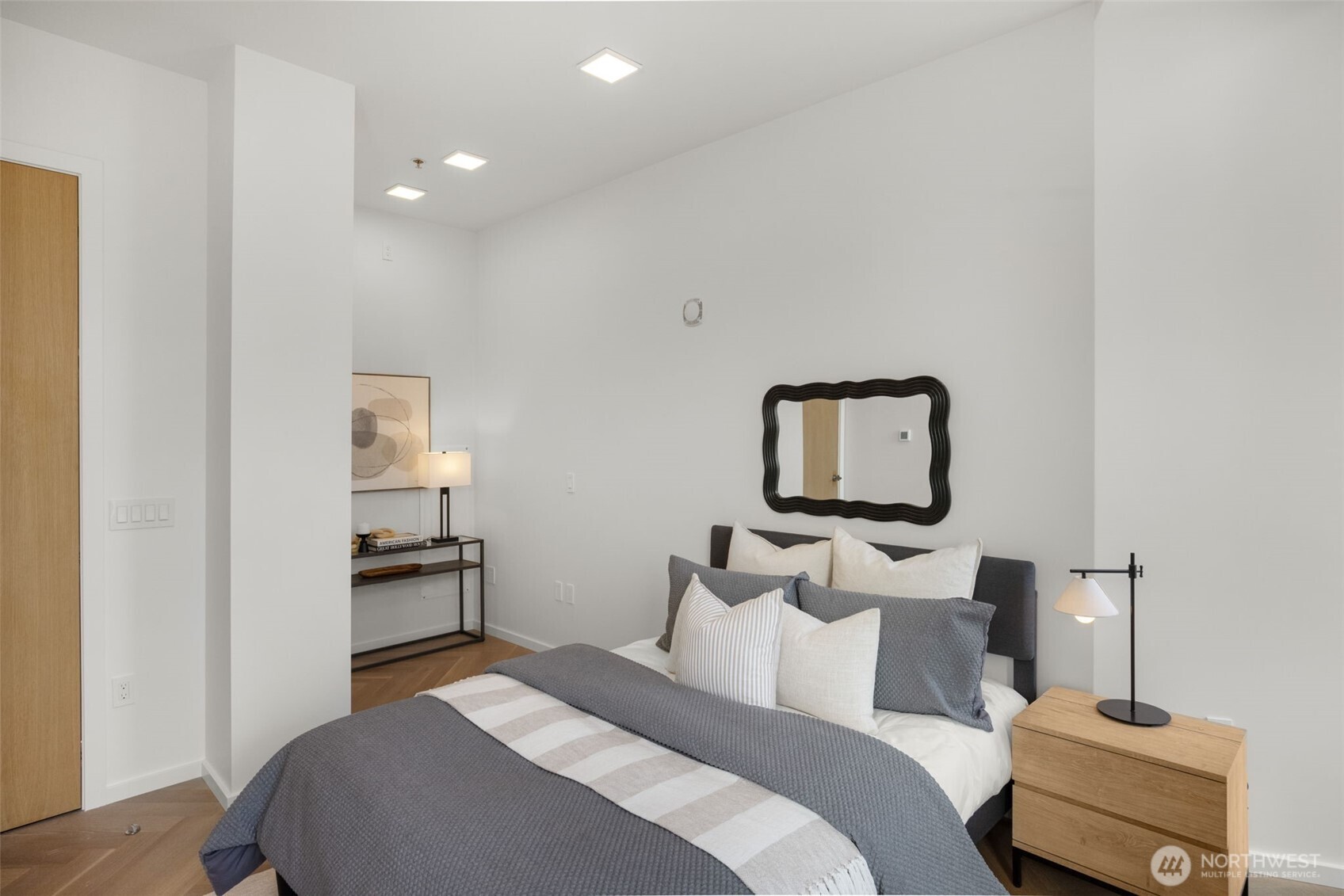 999 110th Avenue NE Unit: 600