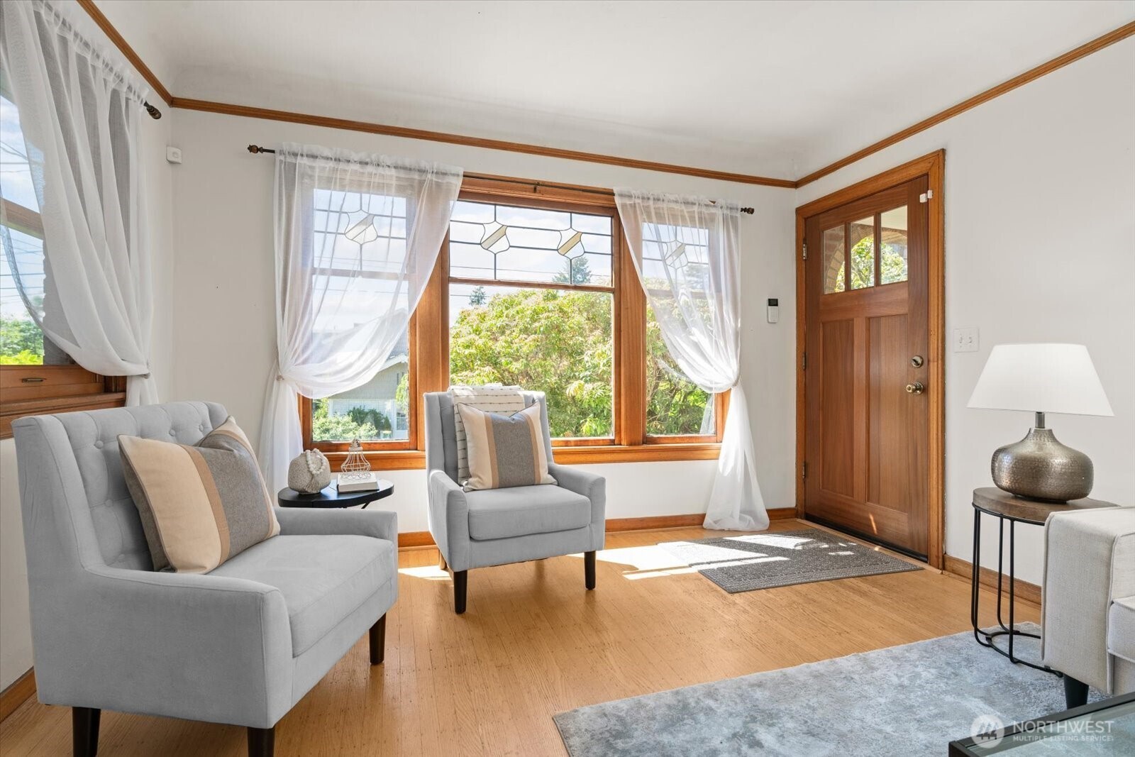 3526 Ashworth Avenue N