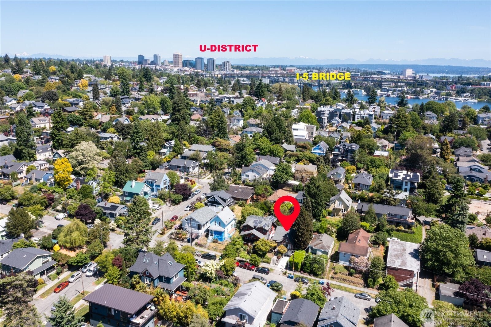 3526 Ashworth Avenue N