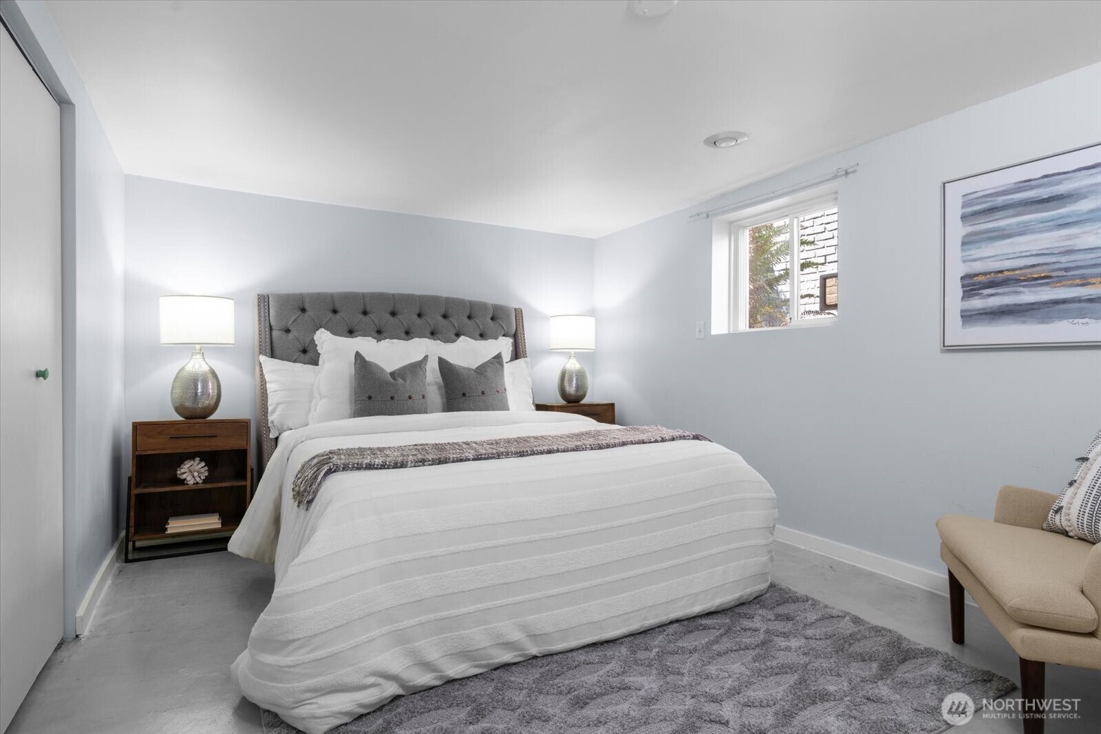 3526 Ashworth Avenue N