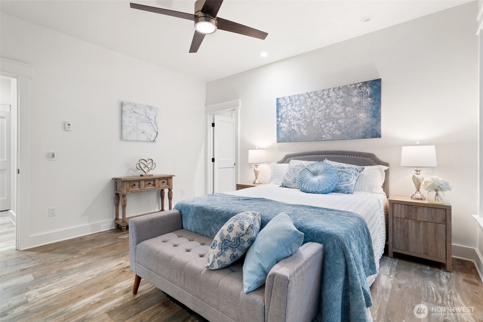 8592 NE Ohman