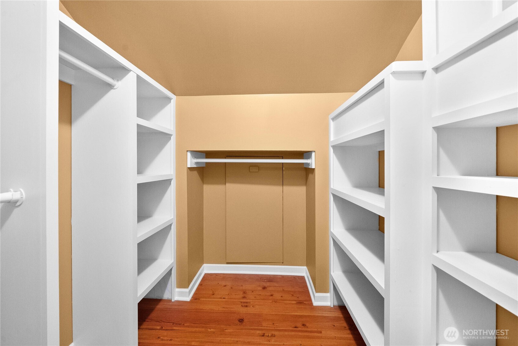 1906 Boundary Street SE