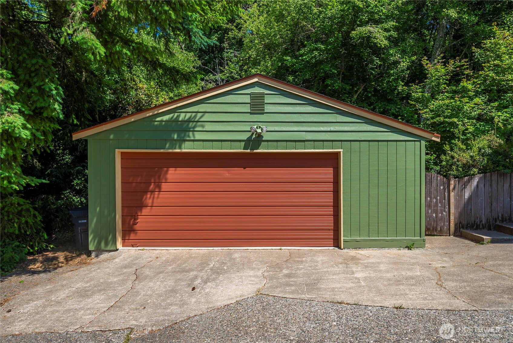 1906 Boundary Street SE