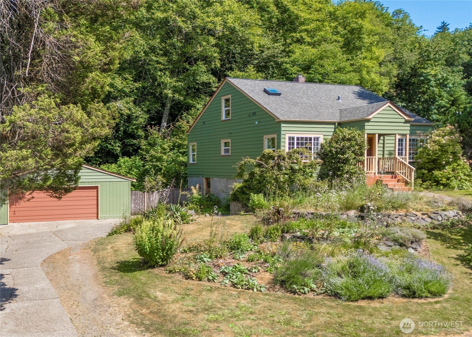 1906 Boundary Street SE