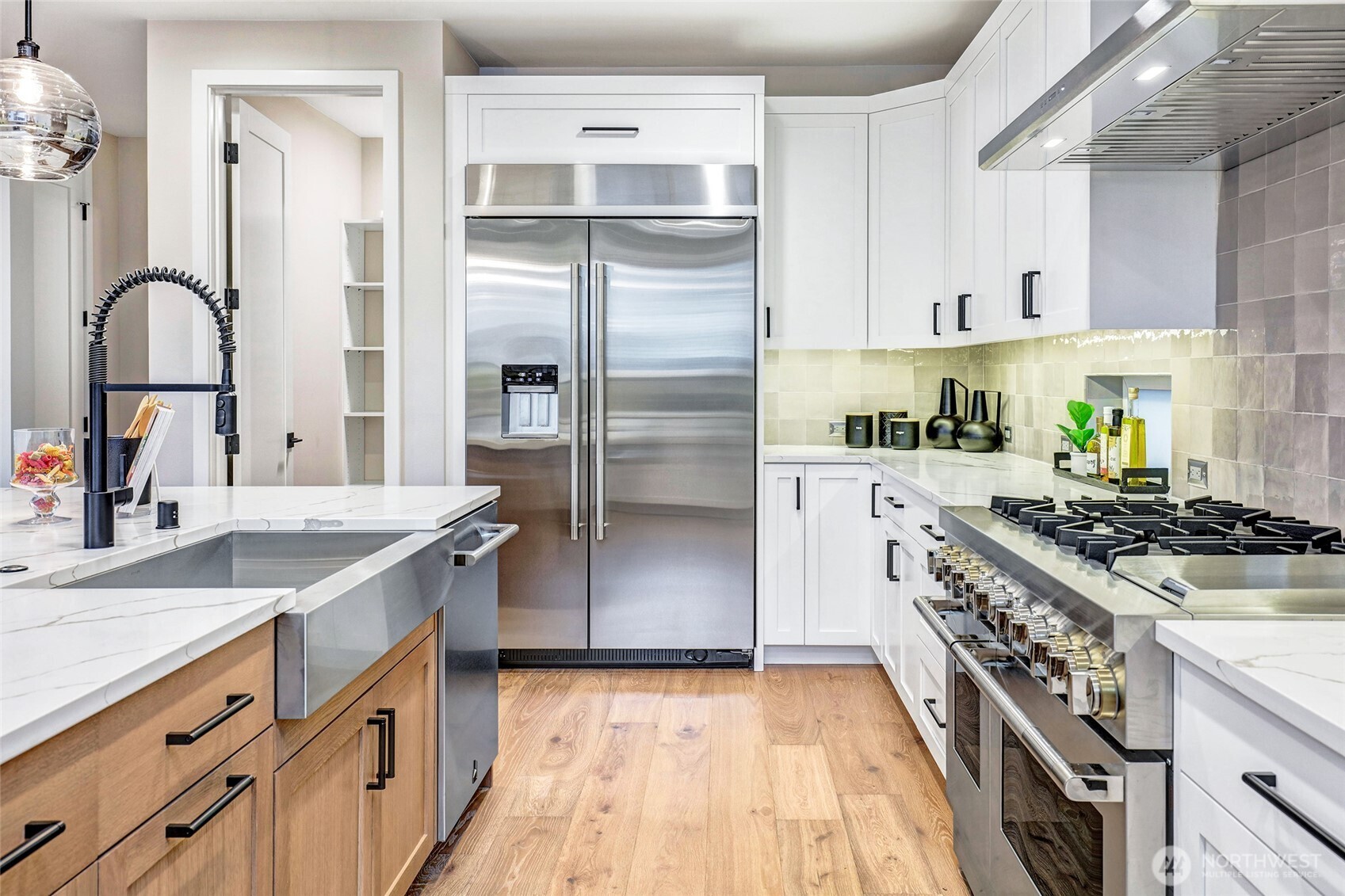 11218 NE 67th Street Unit: 3