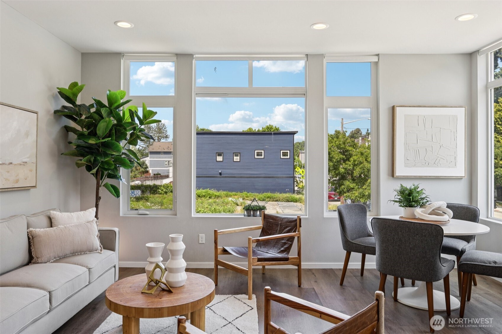5017 Delridge Way SW Unit: A