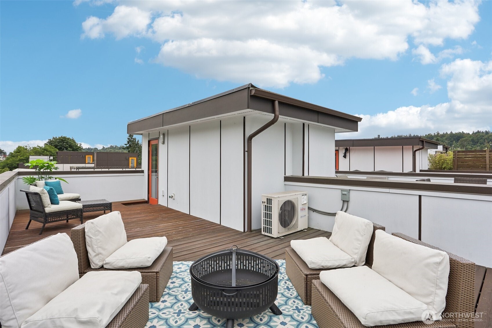 5017 Delridge Way SW Unit: A