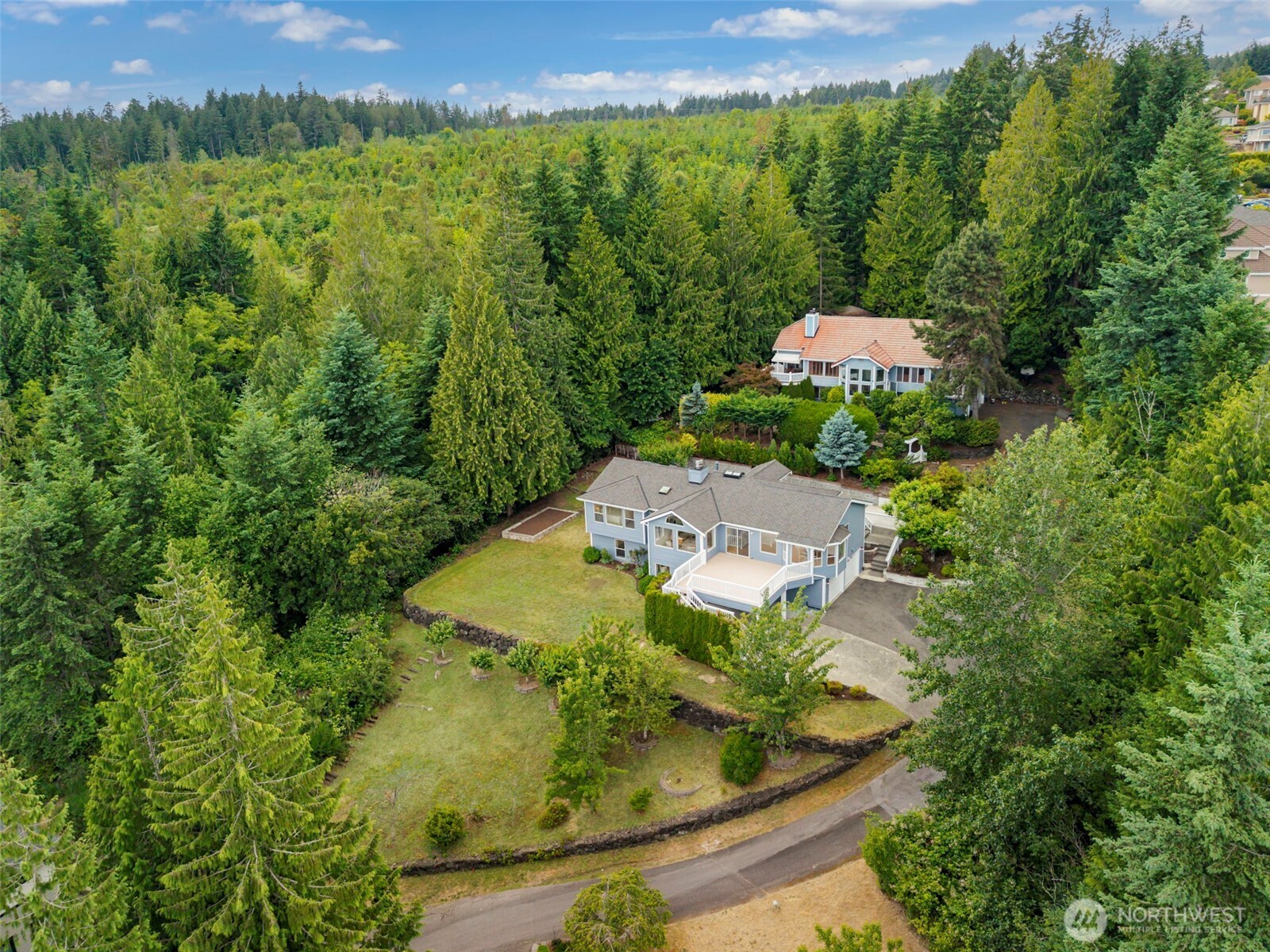 4717 NW Black Hawk Court