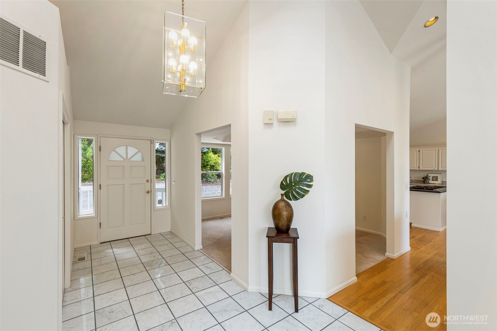 4717 NW Black Hawk Court